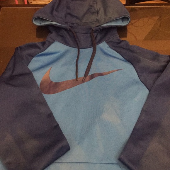 NIKEY HOODIE - Picture 4 of 6